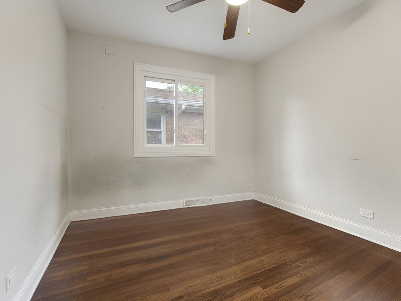16329 Hermitage Avenue Markham IL 60428