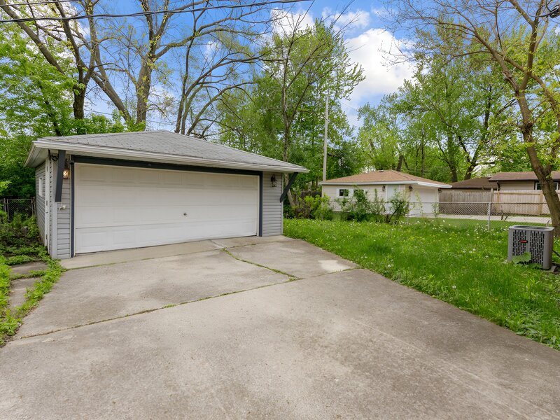 16329 Hermitage Avenue Markham IL 60428