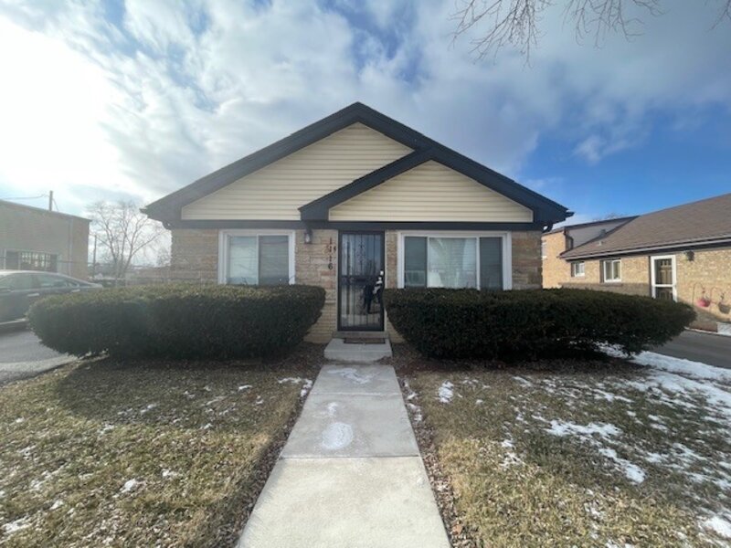 1116 Cernan Drive Bellwood IL 60104