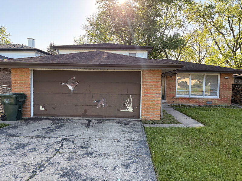 15339 Blackstone Avenue Dolton IL 60419