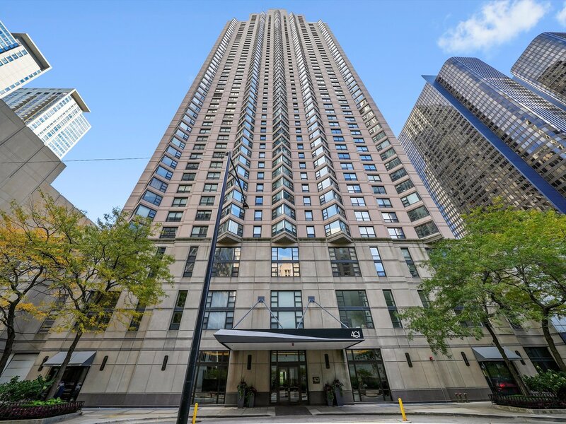 401 E Ontario Street Chicago IL 60611