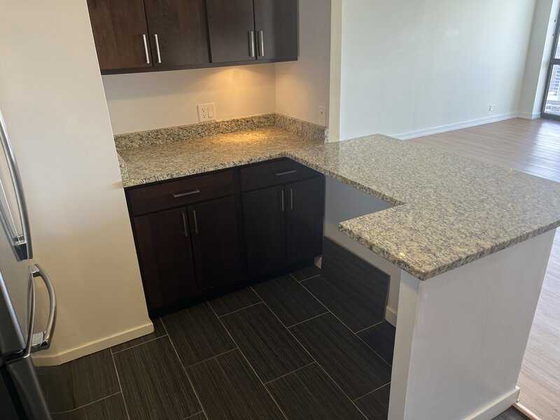 4343 N Clarendon Avenue Chicago IL 60613