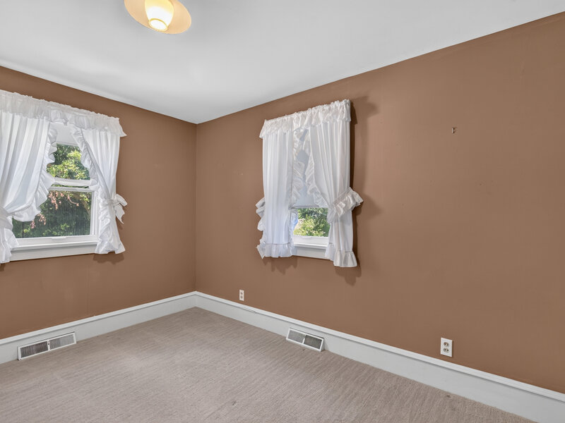 706 Fuller Avenue Streator IL 61364