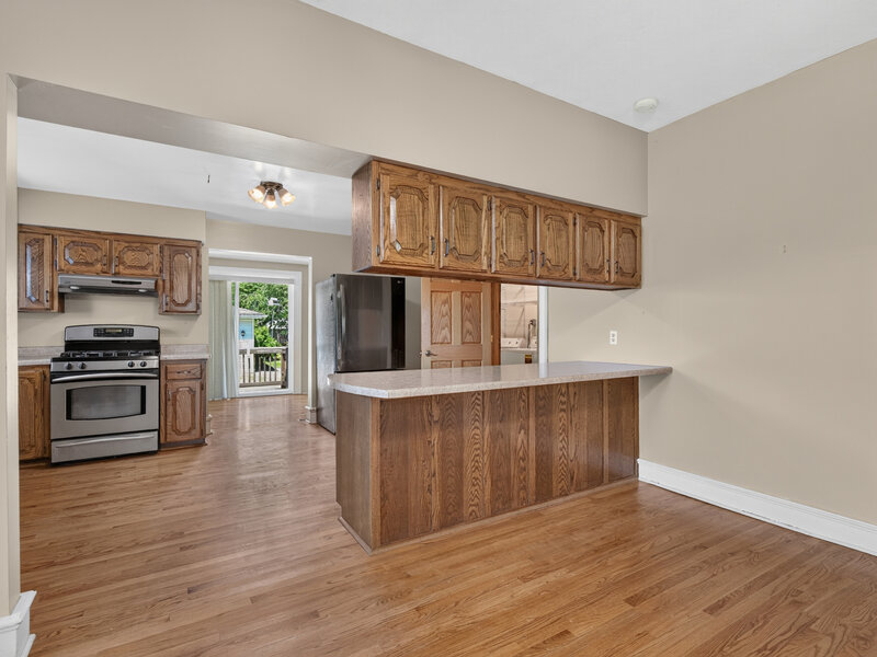 706 Fuller Avenue Streator IL 61364