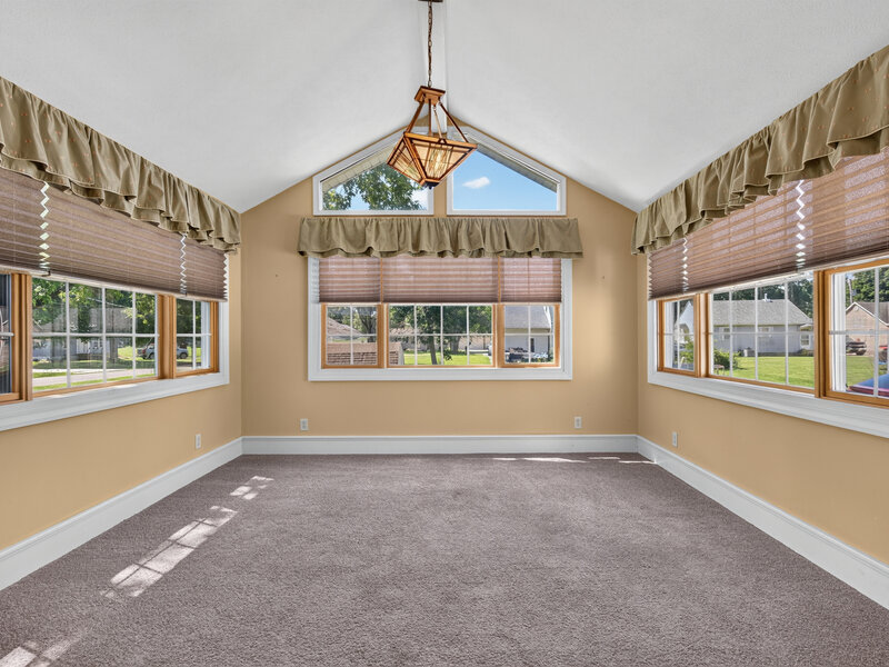 706 Fuller Avenue Streator IL 61364