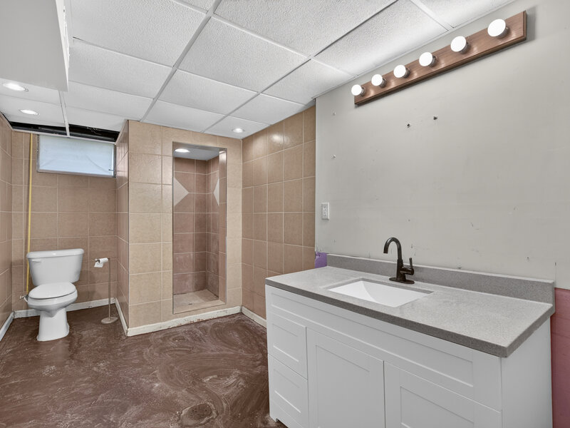 706 Fuller Avenue Streator IL 61364