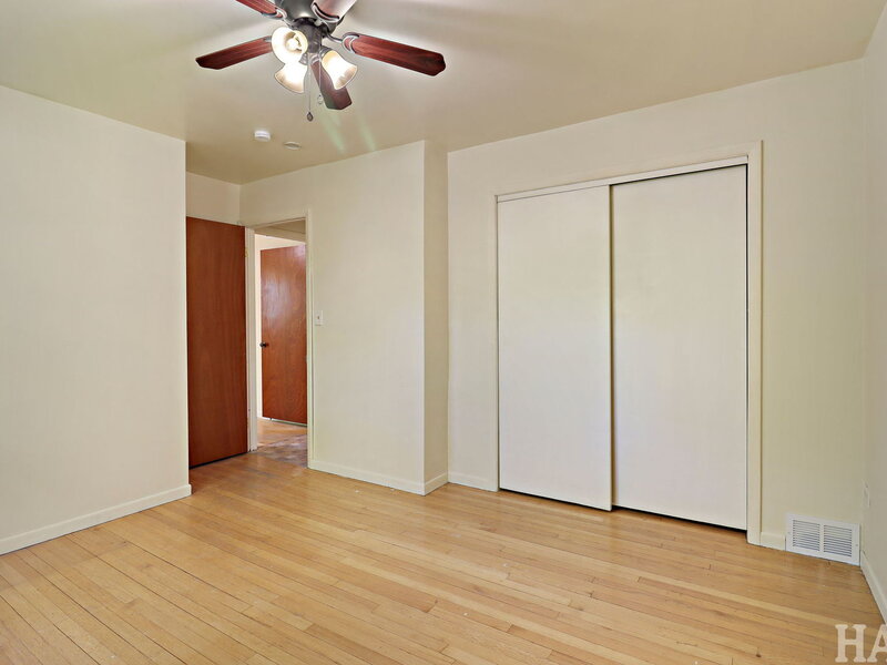 26 Woodland Avenue Fox Lake IL 60020