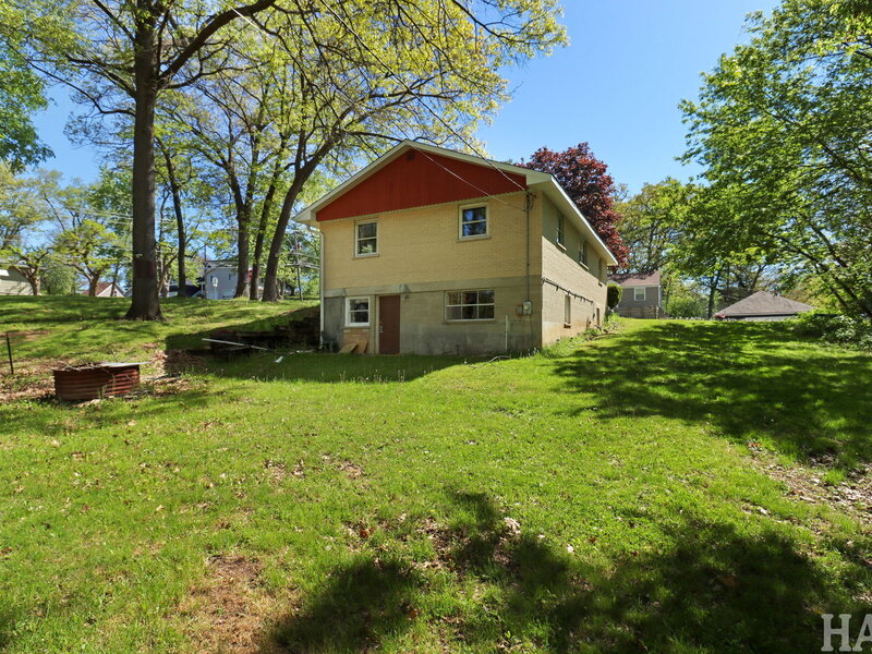 26 Woodland Avenue Fox Lake IL 60020