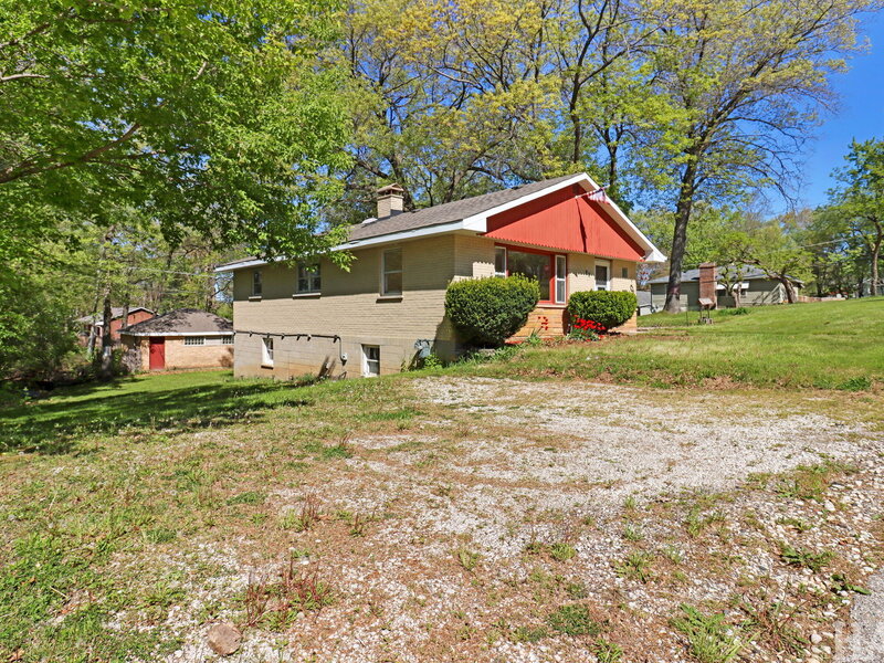26 Woodland Avenue Fox Lake IL 60020