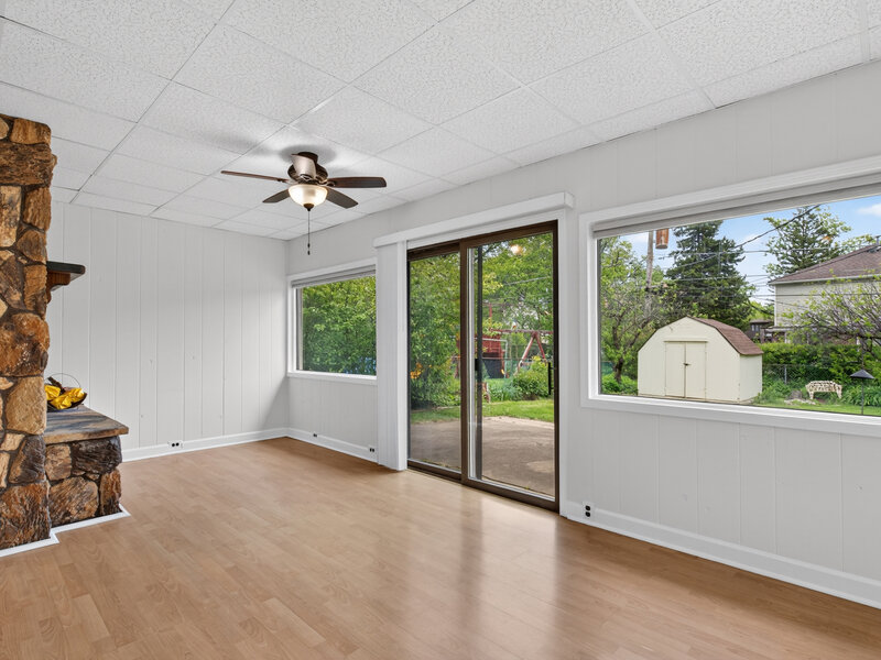 1717 N Burning Bush Lane Mount Prospect IL 60056
