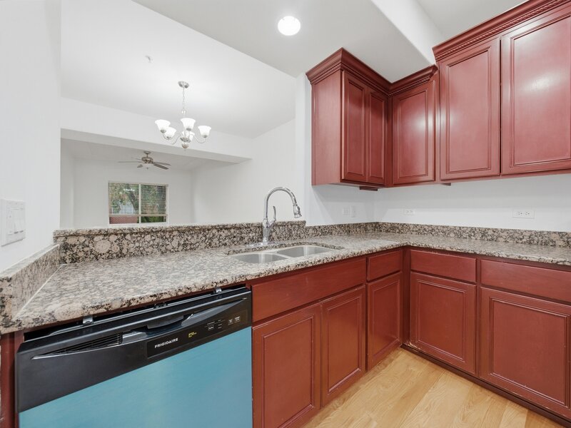 7204 W 83rd Street Bridgeview IL 60455