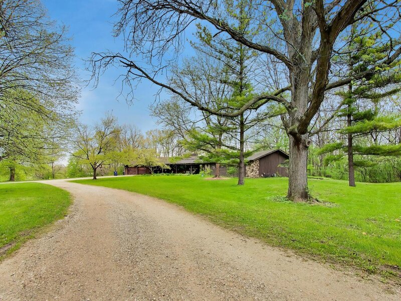 27125 N Williams Park Road Wauconda IL 60084