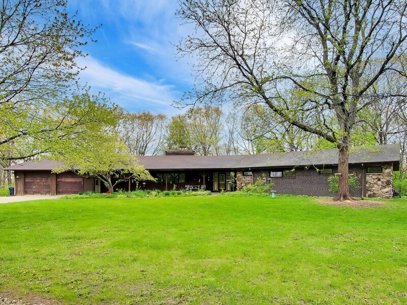 27125 N Williams Park Road Wauconda IL 60084