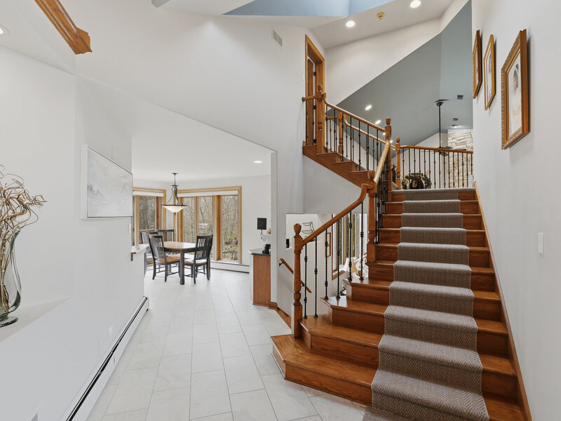 33 W Eureka Avenue Lemont IL 60439