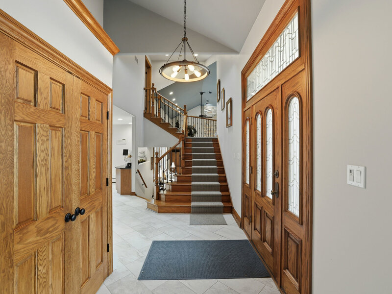 33 W Eureka Avenue Lemont IL 60439