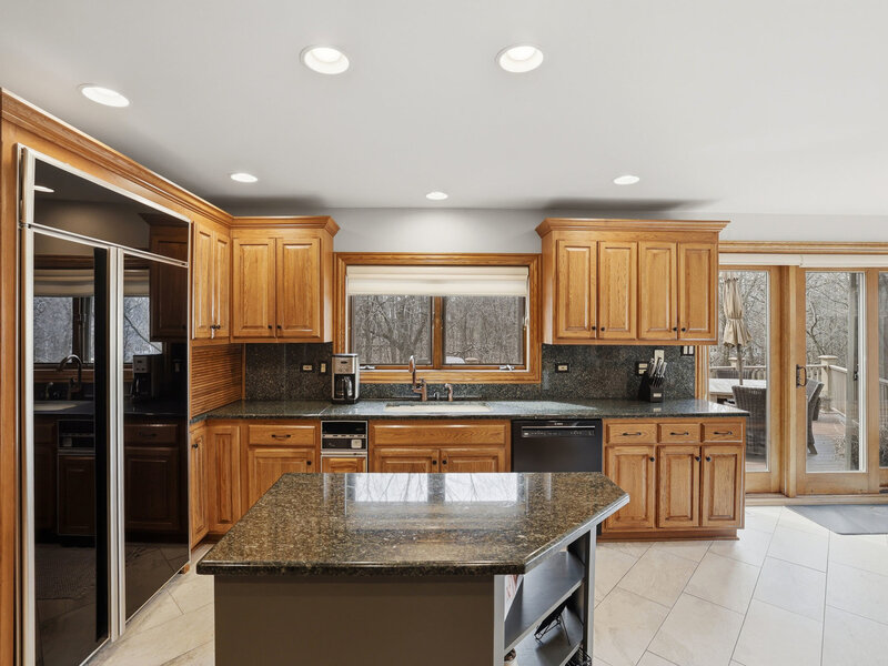 33 W Eureka Avenue Lemont IL 60439