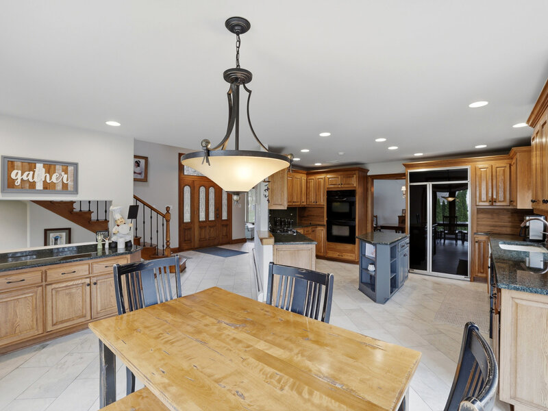 33 W Eureka Avenue Lemont IL 60439