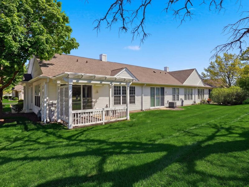 13094 Patriot Way Huntley IL 60142