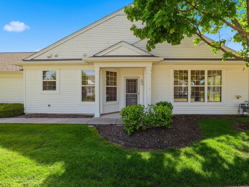 13094 Patriot Way Huntley IL 60142