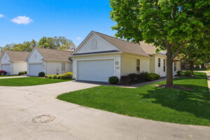 Photo of 13094 Patriot Way Huntley IL 60142