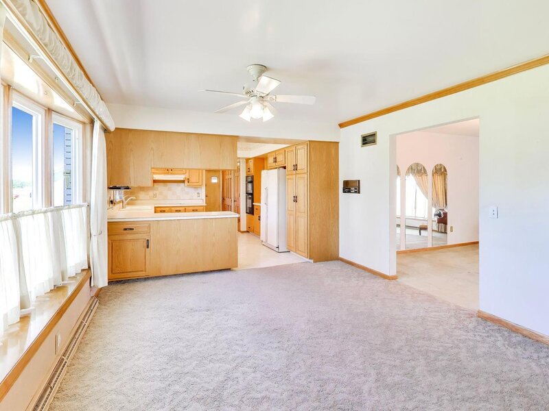 20 N Carbon Hill Road Coal City IL 60416