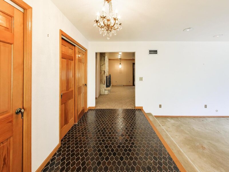 20 N Carbon Hill Road Coal City IL 60416