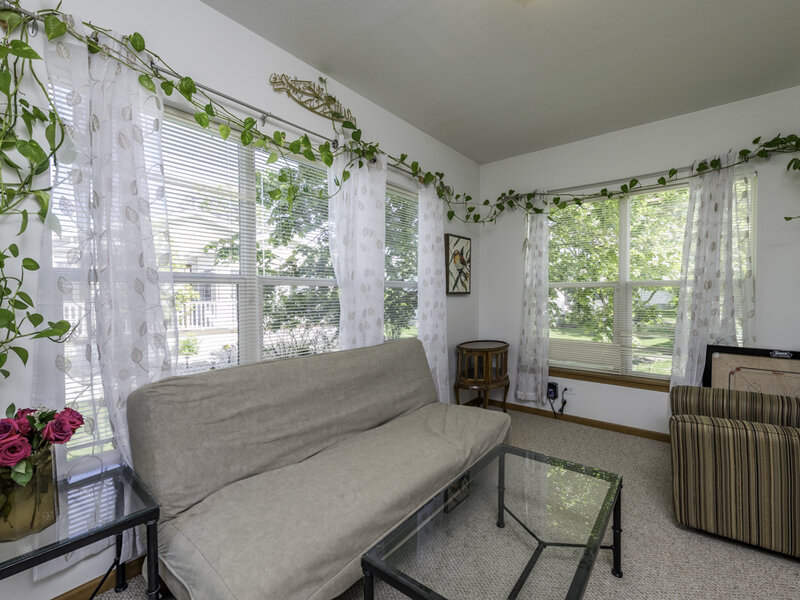 109 Hunter Court Grayslake IL 60030