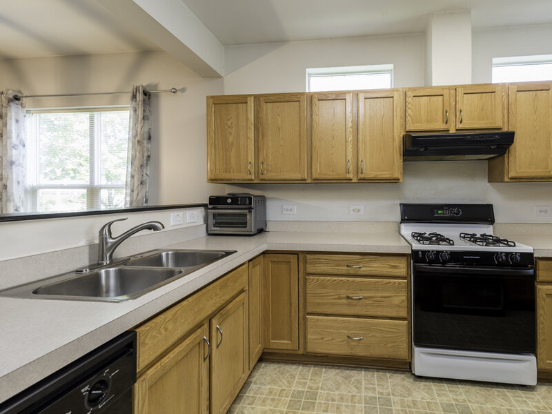 109 Hunter Court Grayslake IL 60030