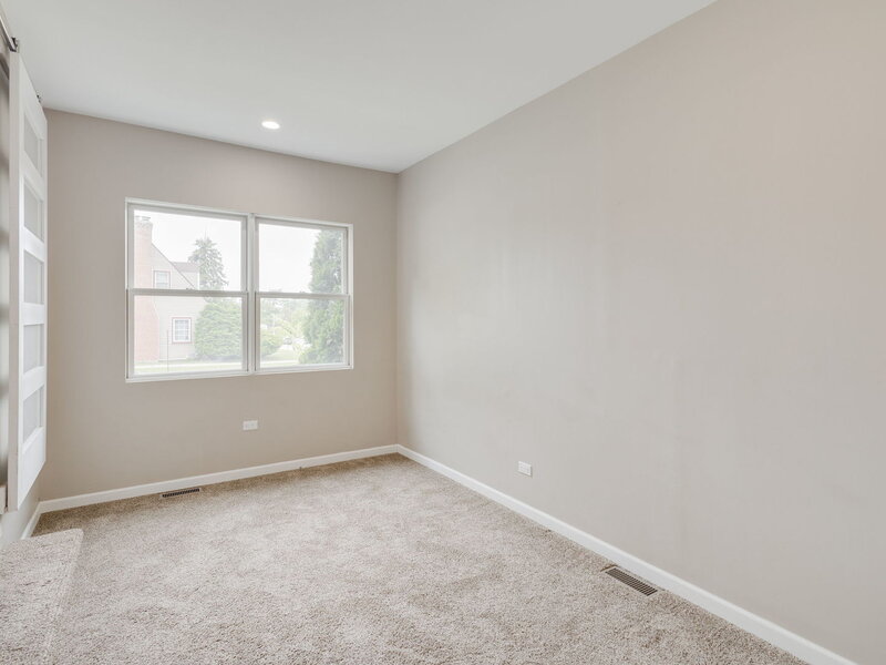 9535 S Fairfield Avenue Evergreen Park IL 60805