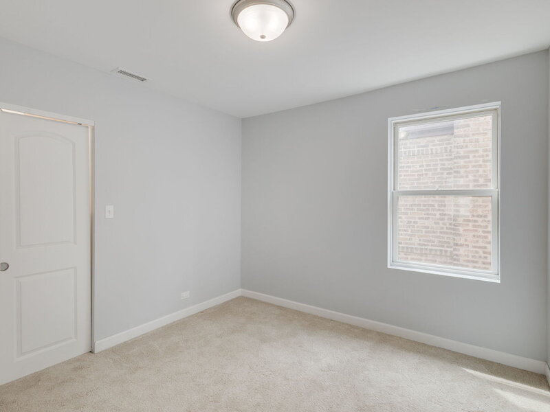 9535 S Fairfield Avenue Evergreen Park IL 60805