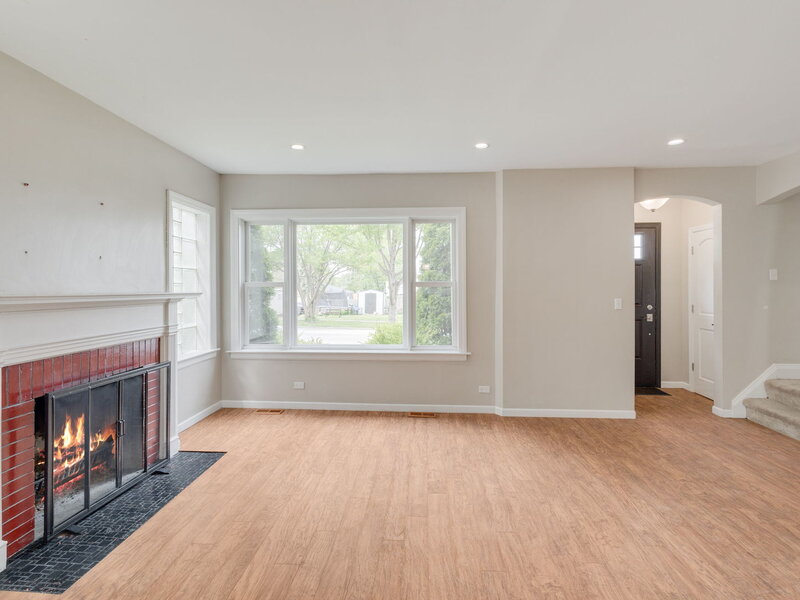 9535 S Fairfield Avenue Evergreen Park IL 60805