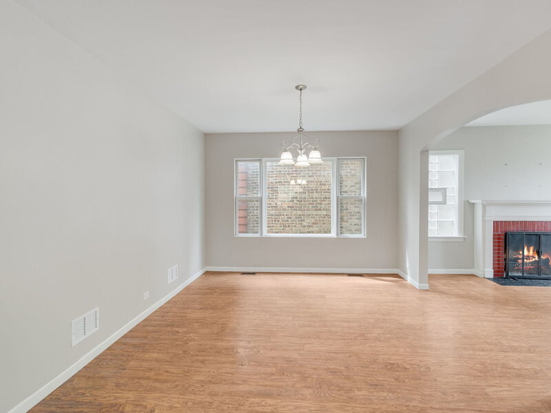 9535 S Fairfield Avenue Evergreen Park IL 60805