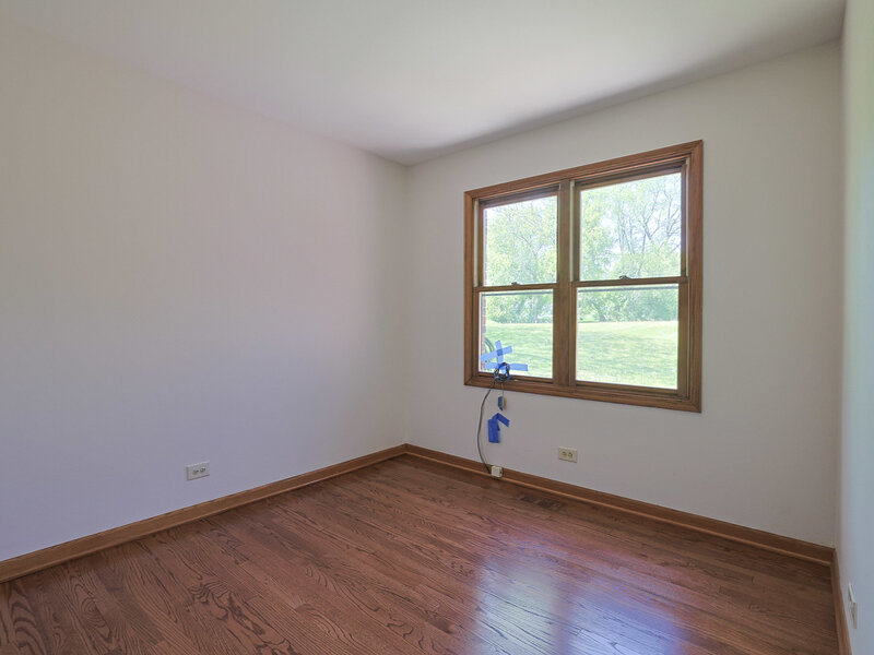 37 Mark Drive Hawthorn Woods IL 60047
