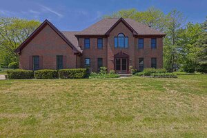 Photo of 37 Mark Drive Hawthorn Woods IL 60047