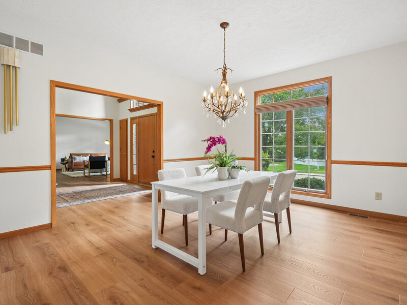 3160 Lundy Lane Bettendorf IA 52722