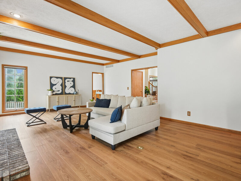 3160 Lundy Lane Bettendorf IA 52722