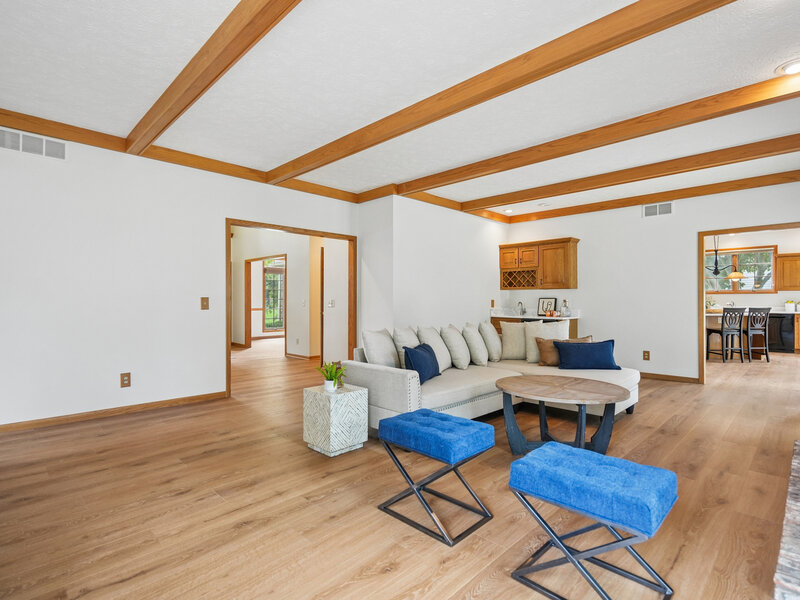 3160 Lundy Lane Bettendorf IA 52722