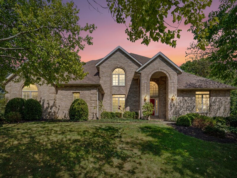3160 Lundy Lane Bettendorf IA 52722