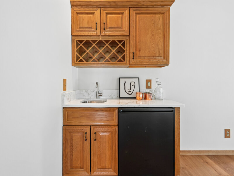 3160 Lundy Lane Bettendorf IA 52722