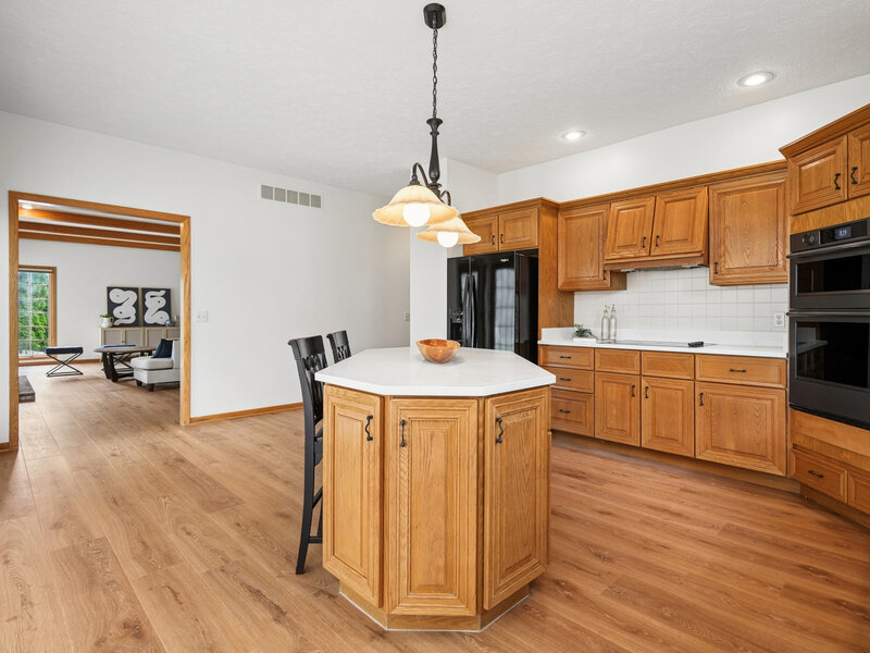 3160 Lundy Lane Bettendorf IA 52722