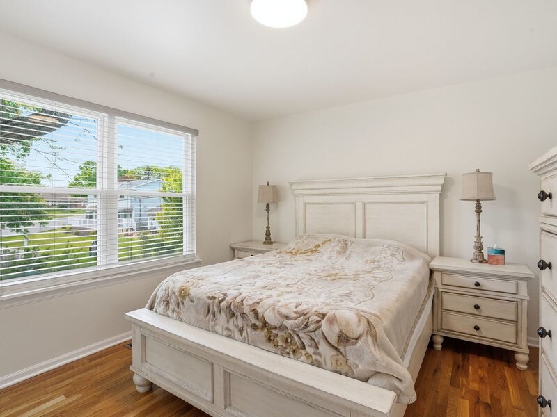 6212 Leonard Avenue Downers Grove IL 60516