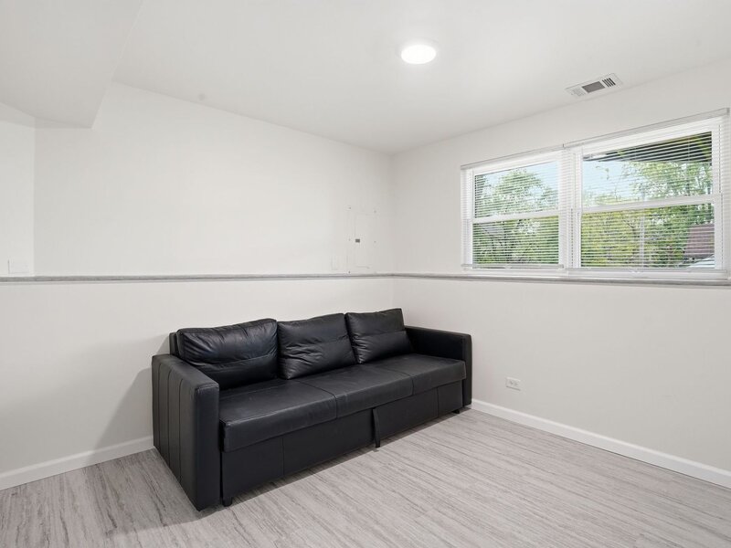 6212 Leonard Avenue Downers Grove IL 60516