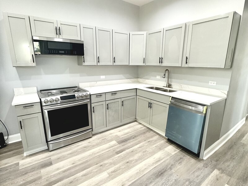 2720 W Harrison Street Chicago IL 60612