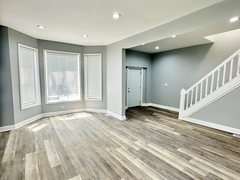 2720 W Harrison Street Chicago IL 60612