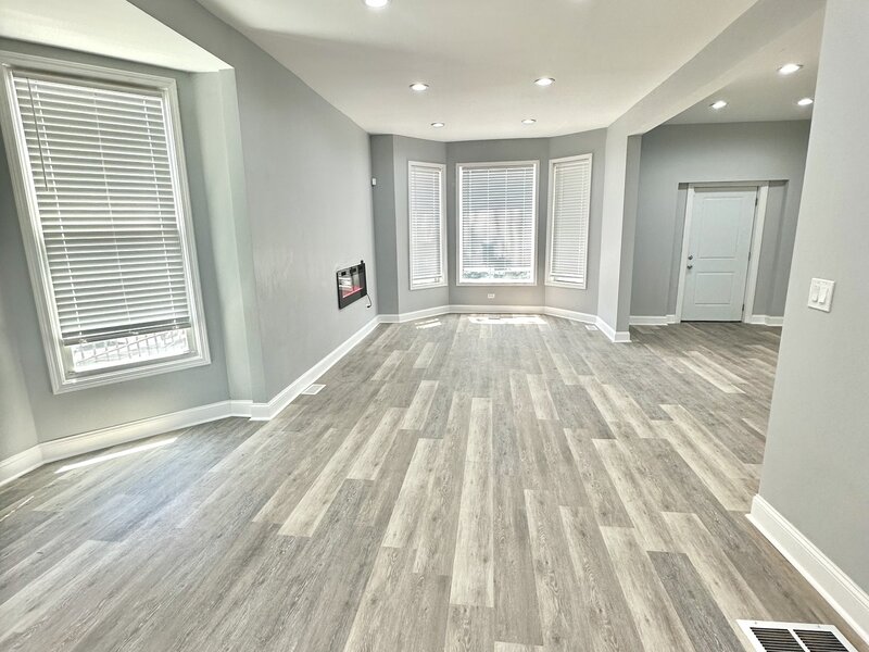 2720 W Harrison Street Chicago IL 60612