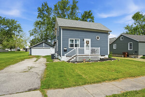 Photo of 447 N Birch Street Manteno IL 60950