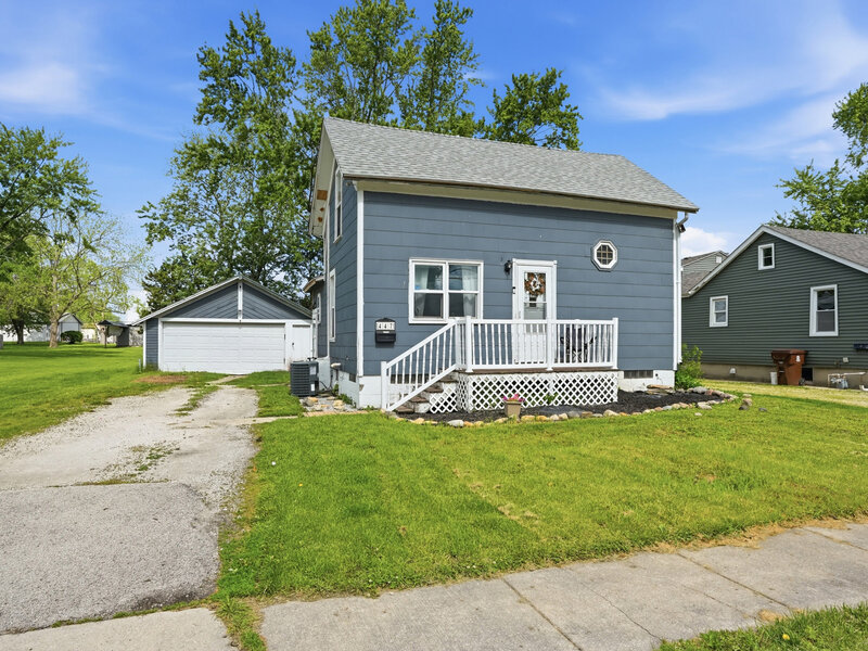 447 N Birch Street Manteno IL 60950