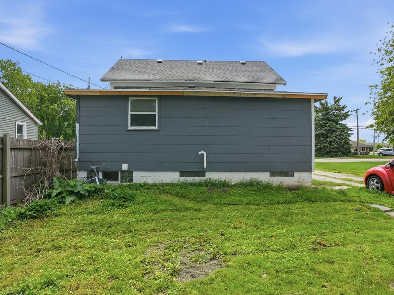447 N Birch Street Manteno IL 60950