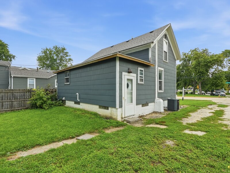 447 N Birch Street Manteno IL 60950