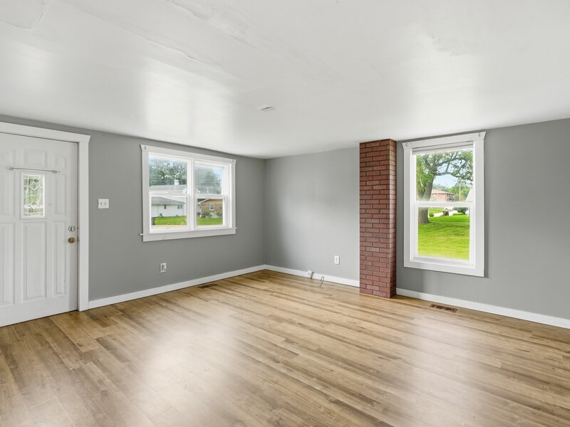 447 N Birch Street Manteno IL 60950